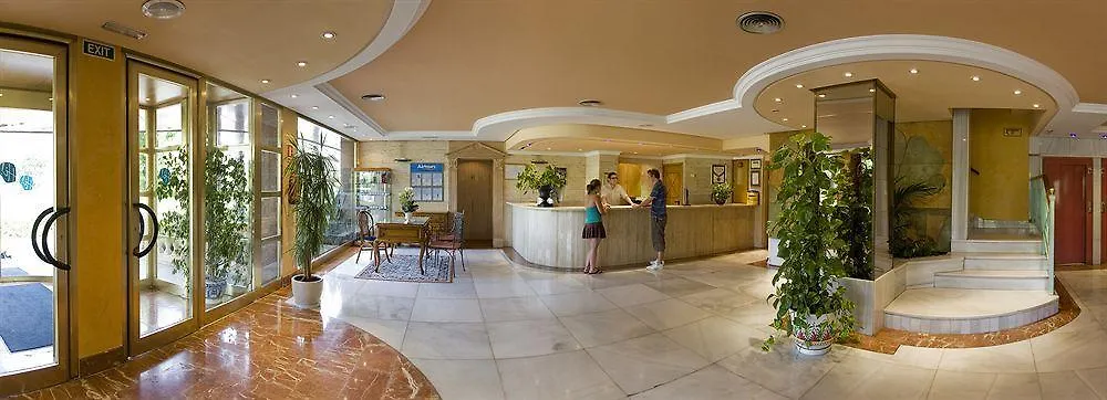 Hotel Globales Palmanova Palace (Adults Only)